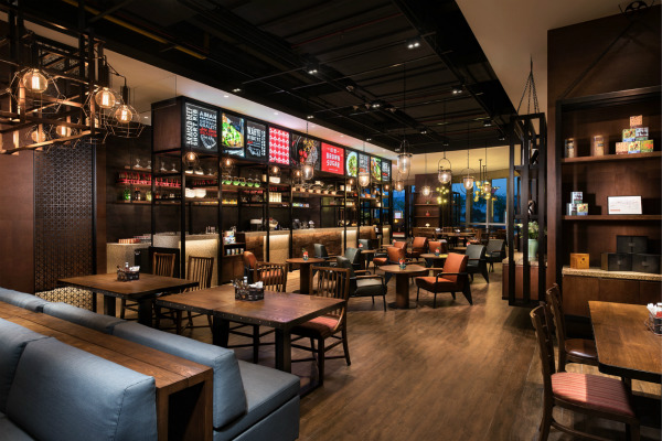 1498487598.jpg 义乌香格里拉大酒店红堂餐厅_meitu_1.jpg
