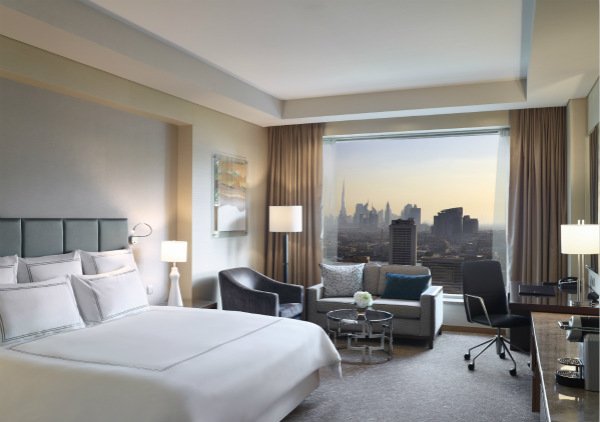 SwissotelAlGhurair7940_Room_MR_©Vangelis Paterakis_meitu_2.jpg