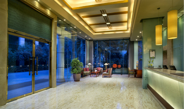 1526939028.jpg Mercure Lobby 美居大堂_meitu_1.jpg