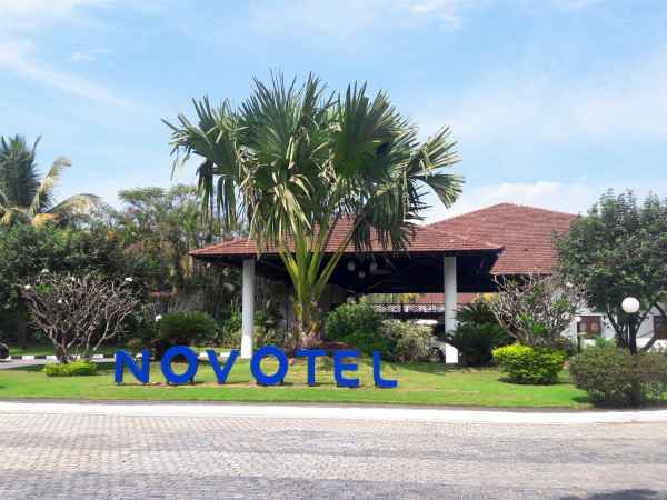 1. Facade_meitu_1.jpg