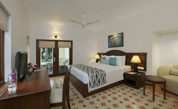9. Executive Room_meitu_3.jpg