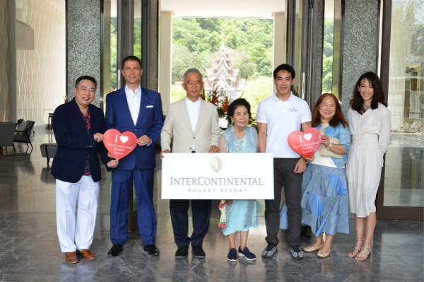 InterContinental Phuket Resort  - VIP Group Photo on 2 August 2019_High Resolution_meitu_1.jpg
