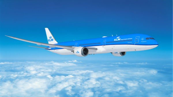 荷兰皇家航空_meitu_1.jpg