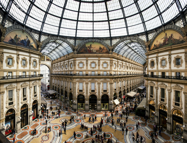 Galleria-Vik-Milano_View_meitu_1.jpg