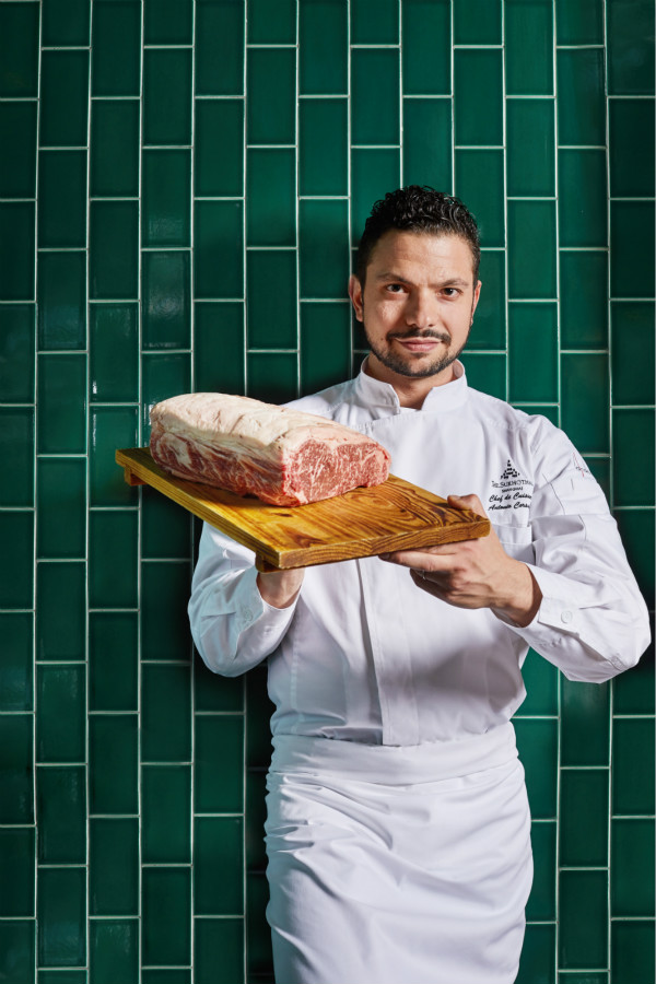 Chef Antonio Corsaro_mid-res_meitu_1.jpg
