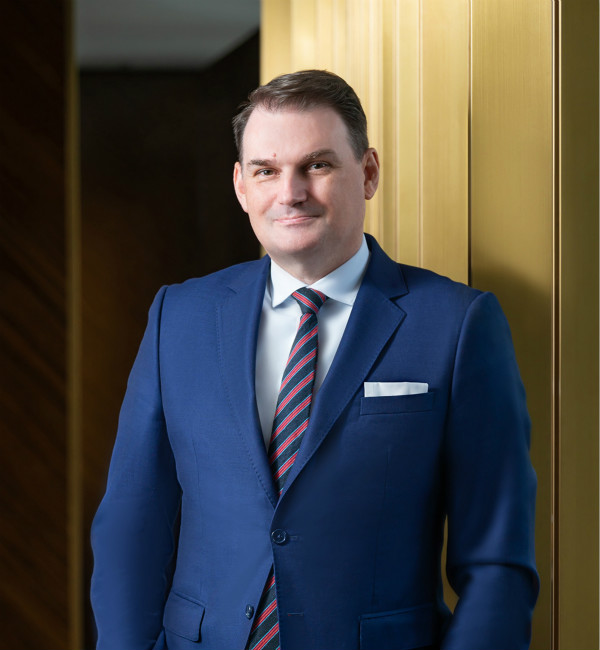 Michael Poutawa, Group Director Restaurants, Bars - Events of Wharf Hotels_meitu_1.jpg