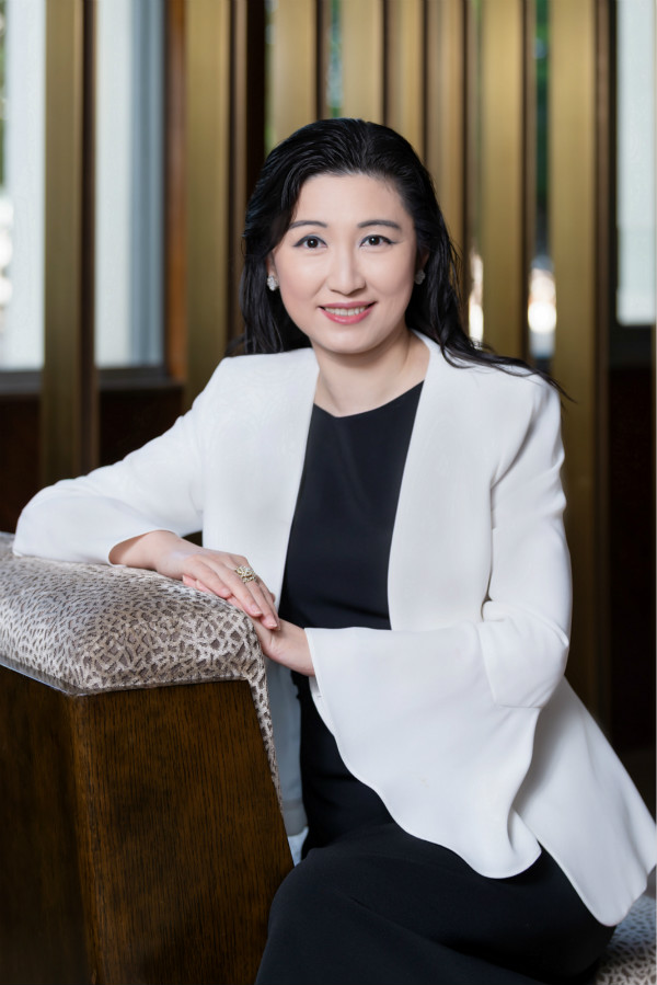 Alice Au, Group Director Digital Marketing, Wharf Hotels_meitu_1.jpg