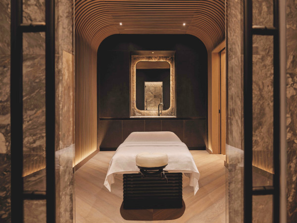 TLEE Spas_Equinox Hudson Yard (1)_meitu_1.jpg