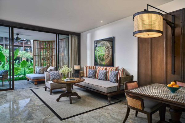 Andaz-Bali-Suite-Room-Living-Room_meitu_2.jpg