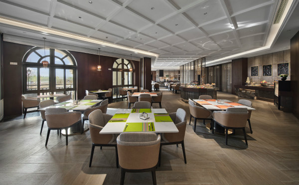 ⽂安郝⼒克酒店自助餐厅_meitu_2.jpg