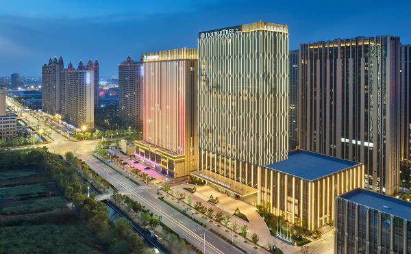 启东银洲希尔顿逸林酒店外观2_meitu_1.jpg