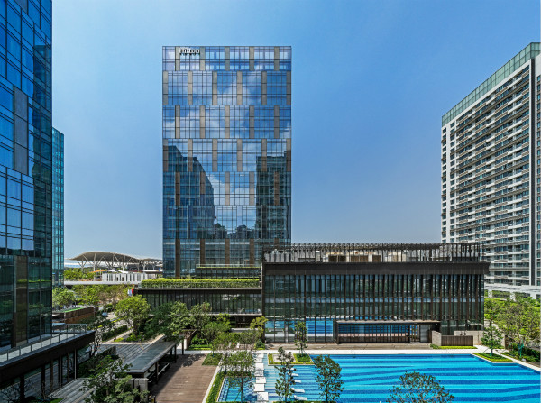 酒店外观图_meitu_5.jpg