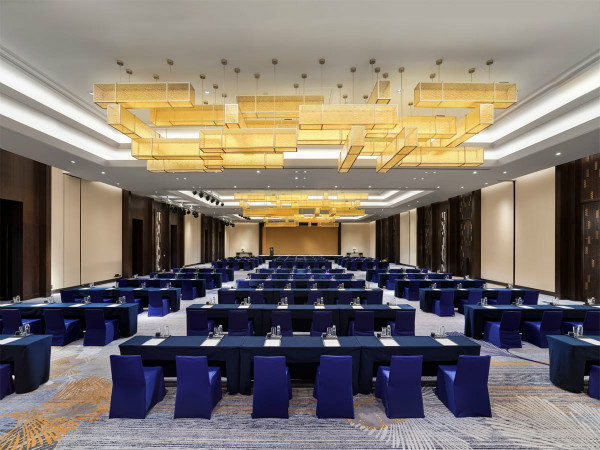 1626584813.jpg 广富林大宴会厅课桌式 Grand Ballroom Classroom Setup_meitu_2.jpg