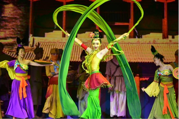 第五届丝绸之路（敦煌）国际文化博览会和第十届敦煌行·丝绸之路国际旅游节于9月24日至26日在丝绸之路重镇敦煌启幕。