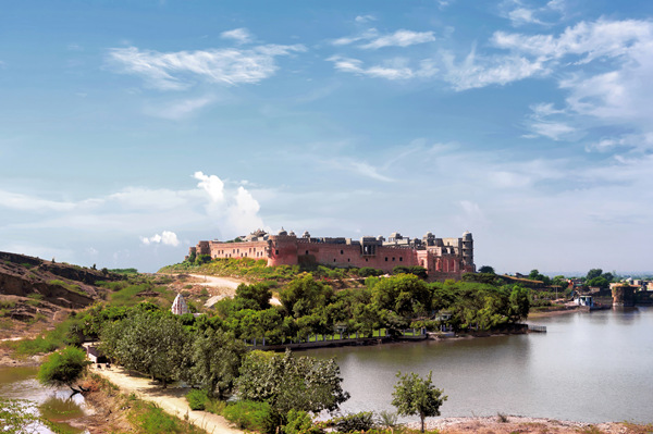 Six_Senses_Fort_Barwara_exterior_[8931-A4]_副本.jpg