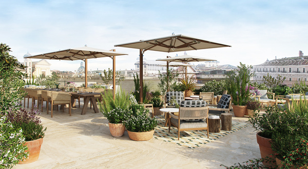 Six Senses Rome - Rooftop-今年，六善热烈欢迎四位新成员的加入，包括罗马六善酒店（如图）、卡努呼拉岛六善酒店、克莱恩·蒙塔纳六善酒店及红海南丘六善酒店。_副本.jpg