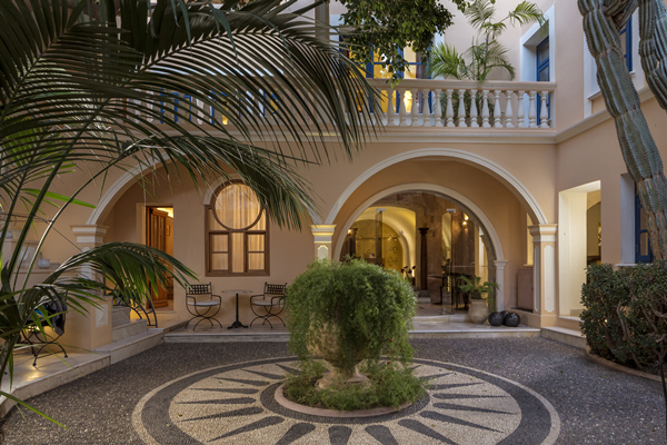 Casa Delfino Hotel & Spa 01_副本.jpg