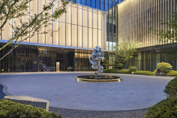 1. Hotel Entrance - Hotel Indigo Suzhou Grand Canal_副本.jpg