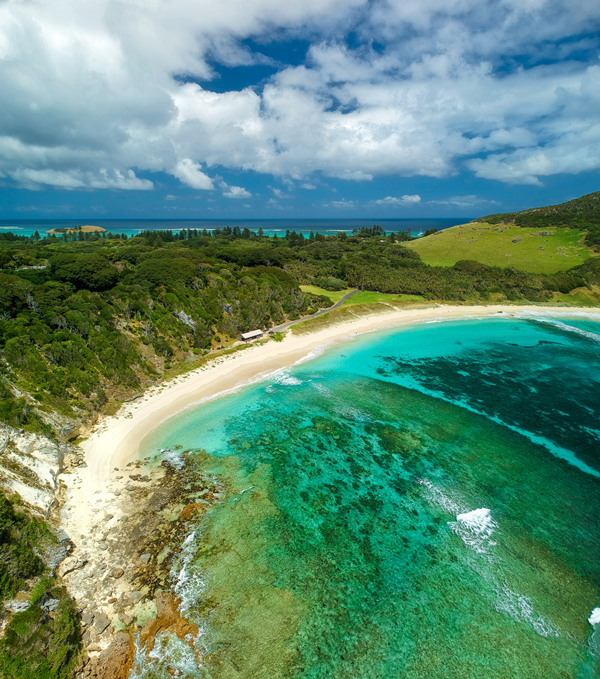 位于新南威尔士州的豪勋爵岛 （Lord Howe Island）（图片来源：澳大利亚旅游局）_副本.jpg