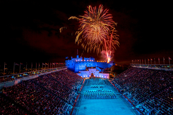 The fireworks finale, The Royal Edinburgh Military Tattoo_副本.jpg