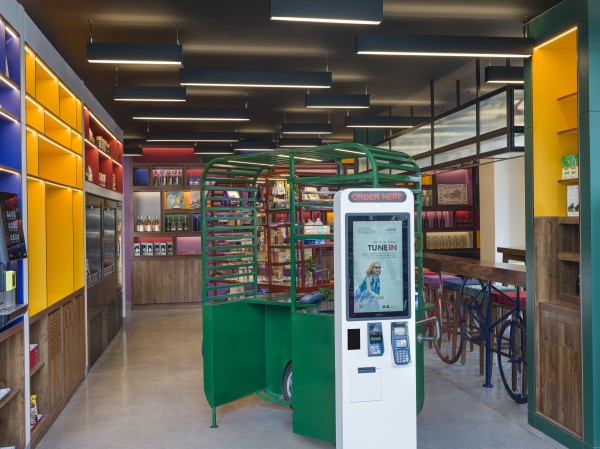 西贡中心眨眼客酒店_Grab_Go_副本.jpg