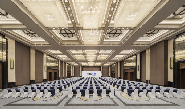 联投全厅课桌式  Liantou Ballroom Classroom Style_副本.jpg
