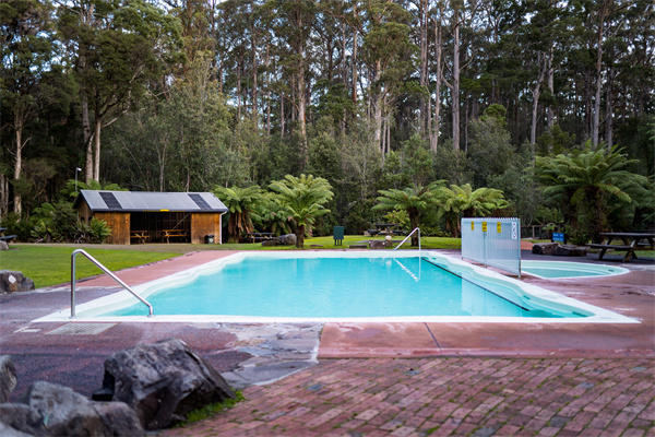 塔斯马尼亚州哈斯汀岩洞（Hastings Caves）和温池（Thermal Springs）.jpg