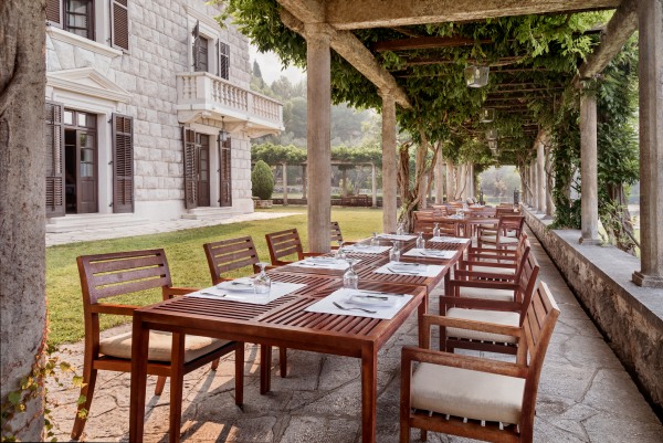 Aman Sveti Stefan, Montenegro - Villa Milocer, Loggia Terrace_17059_副本.jpg