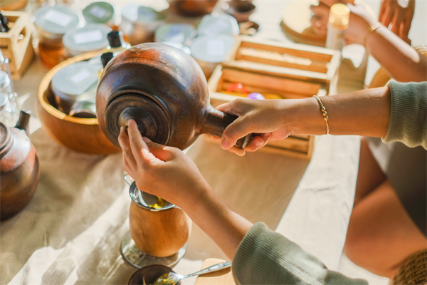 Traditional Herbal Remedies Workshop at AYANA Farm(3).jpg
