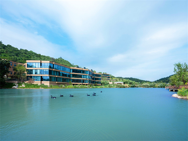 Day view酒店日景.jpg
