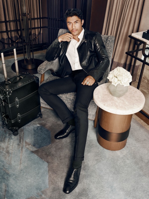 Henry Golding3_副本.jpg