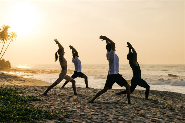 ANI Sri Lanka - Wellness, Guest Privileges - Yoga on the Beach 2.jpg