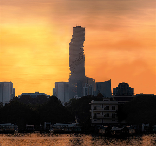 The Standard, Bangkok Mahanakhon - Exterior_3.jpg