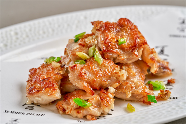 生煎沙姜葵花鸡 Pan-fried Chicken Fillet withGinger.jpg