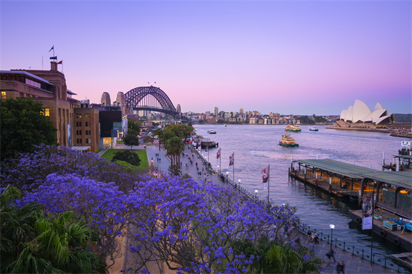 Sydney Harbour-来源：新南威尔士州旅游局.jpg