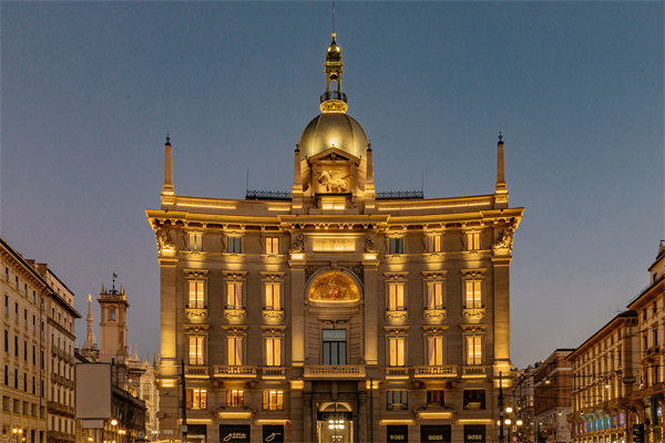 科尔杜西奥王宫盛美利亚酒店（Palazzo Cordusio Gran Meliá）.jpg