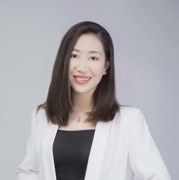 1739881979.jpg 汉光谷希尔顿酒店任命林秀娟女士为商务总监_副本.jpg