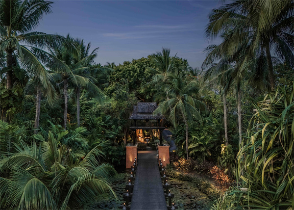 1739959883.jpg Anantara_Bophut_Koh_Samui_Resort_Entrance_Drone.jpg