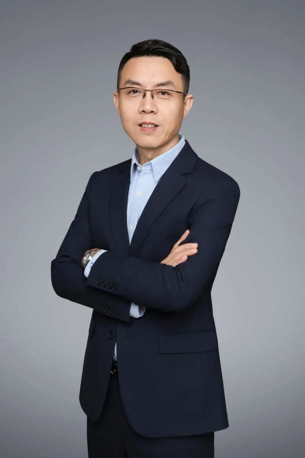 元开酒店集团任命吕航为市场营销中心总经理_副本.jpg