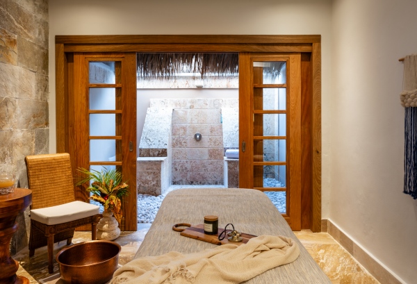 AUA Spa_副本.jpg