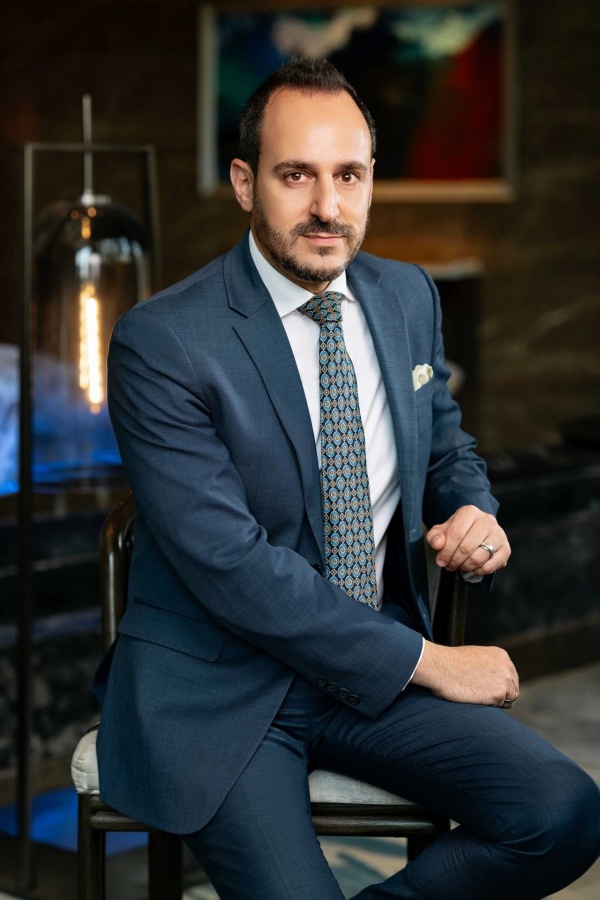 深圳四季酒店任命Chadi Chemaly为酒店总经理_副本.jpg