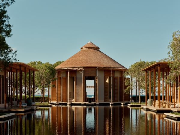 Amanyara, Turks & Caicos - Main Resort, Arrival Pavilion View to Bar_副本.jpg
