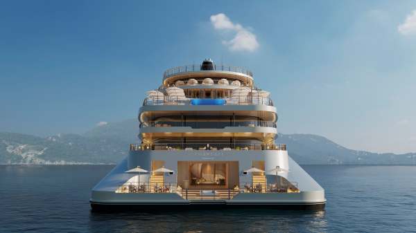 Amangati, Aman at Sea - Rear View_副本.png