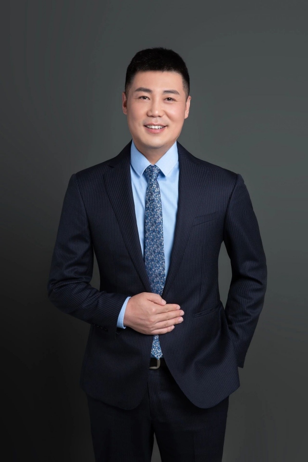 万豪国际集团任命侯昌伟为宜宾产城竹颂万怡酒店总经理_副本.jpg