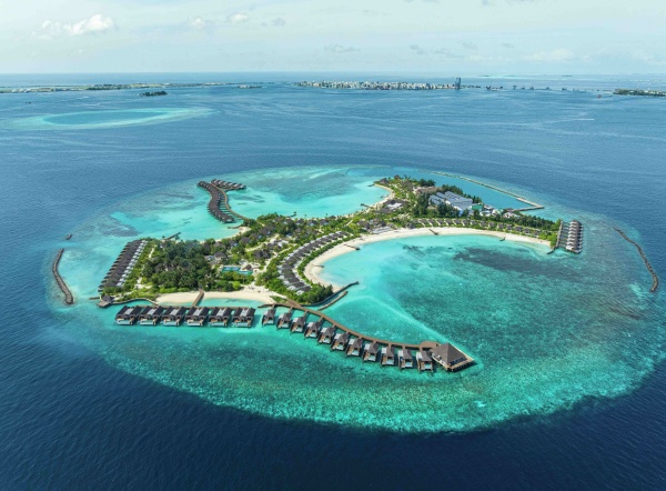 1753845026.jpg dusitd2-feydhoo-maldives-Island-areal-exterior-overview.jpg