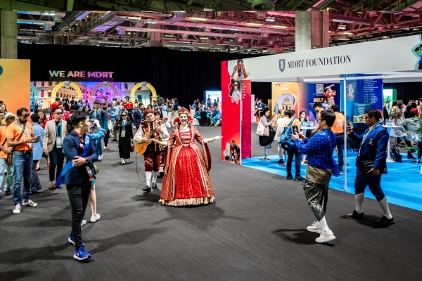 1756303008.jpg MDRT_4.jpg