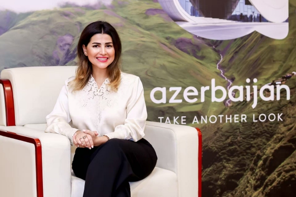 Ms Gunel Alakbarova_副本.jpg