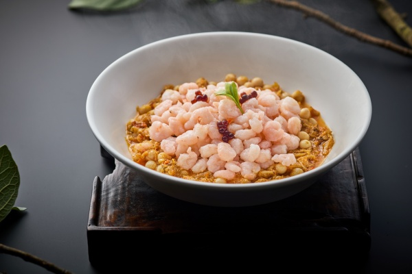 1758633806.jpg 4. 蟹粉鸡头米炒河虾仁.jpg