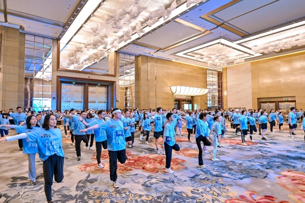 热身 Warm Up_副本.jpg