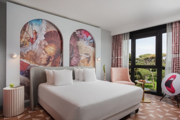 nhow_Roma_Room_Imperial_Suite_Bar_&_Beyond_Bed_Music_Speaker_With_View.jpg